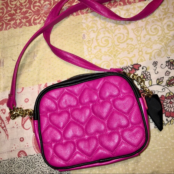 Betsey Johnson Crossbody - Picture 2 of 3